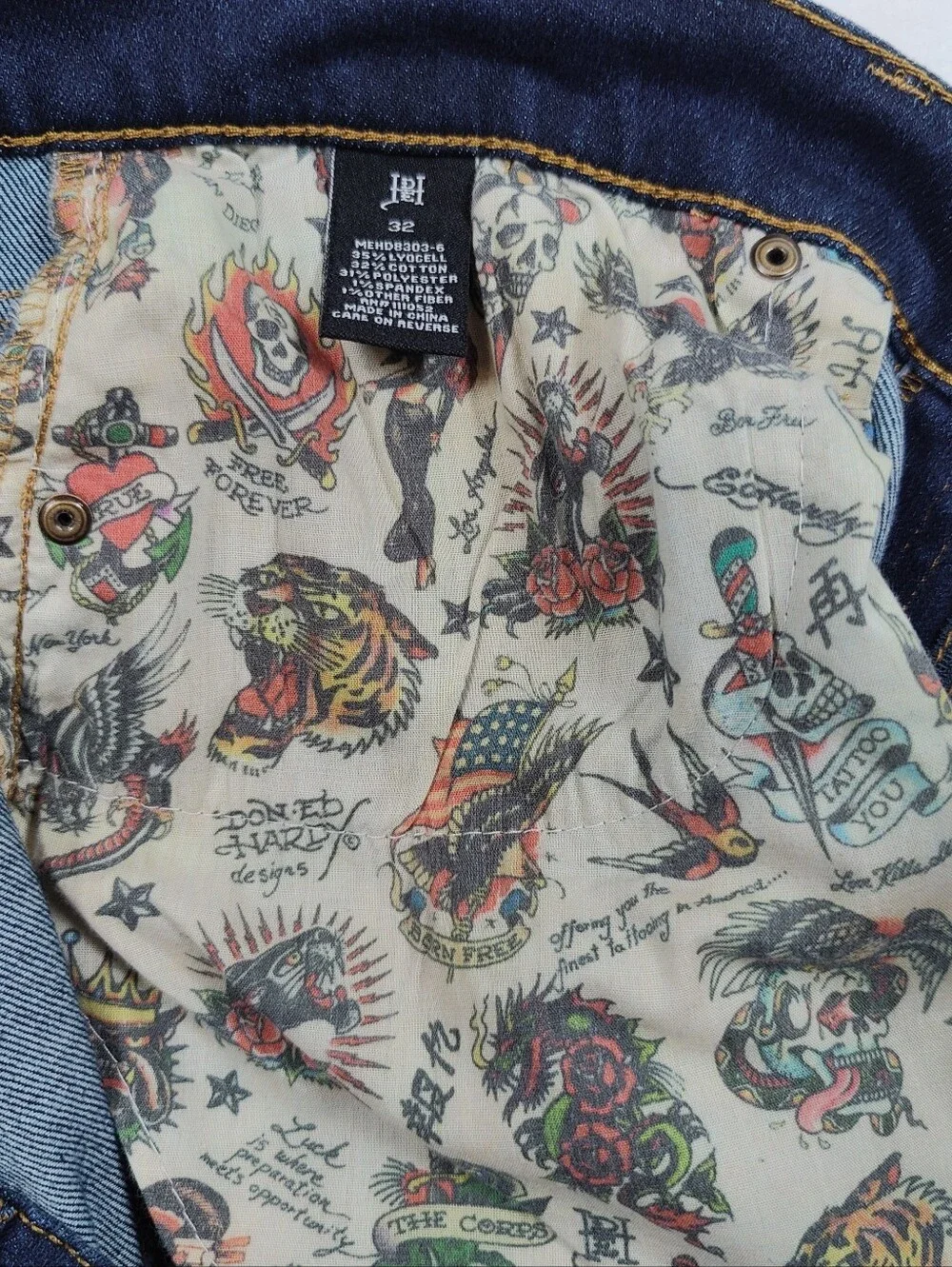 NWT Ed Hardy Stacked Boot Raw Hem The Corps Snake Dark Wash Jeans Size 32x36